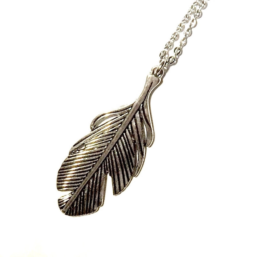 fjær-sølv-smykke-halskjede