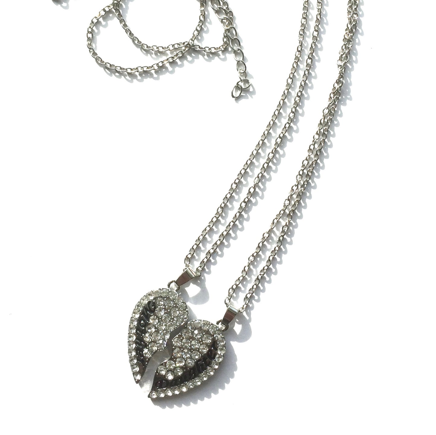 venne-glitter-smykke-halskjede