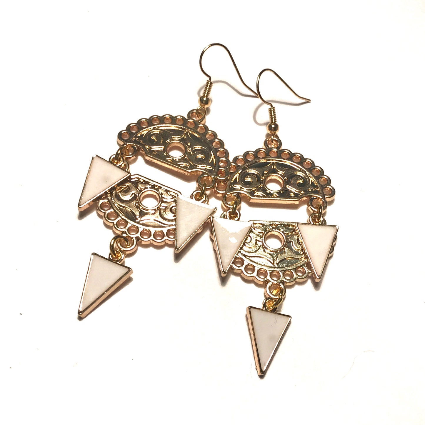 hvit-gull-store-bohem-øreanheng-ørepynt