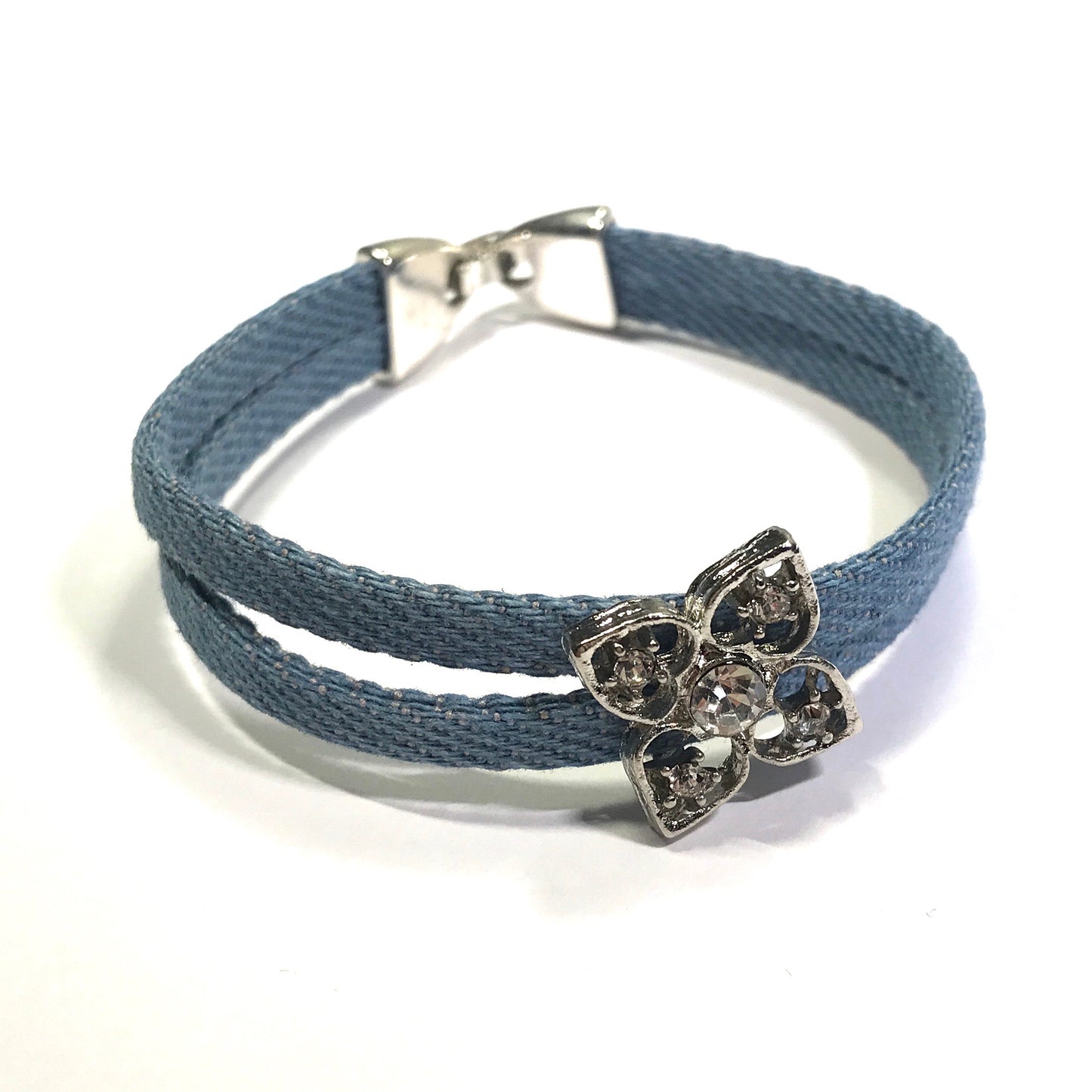 dongeri-blomst-sølv-armbånd