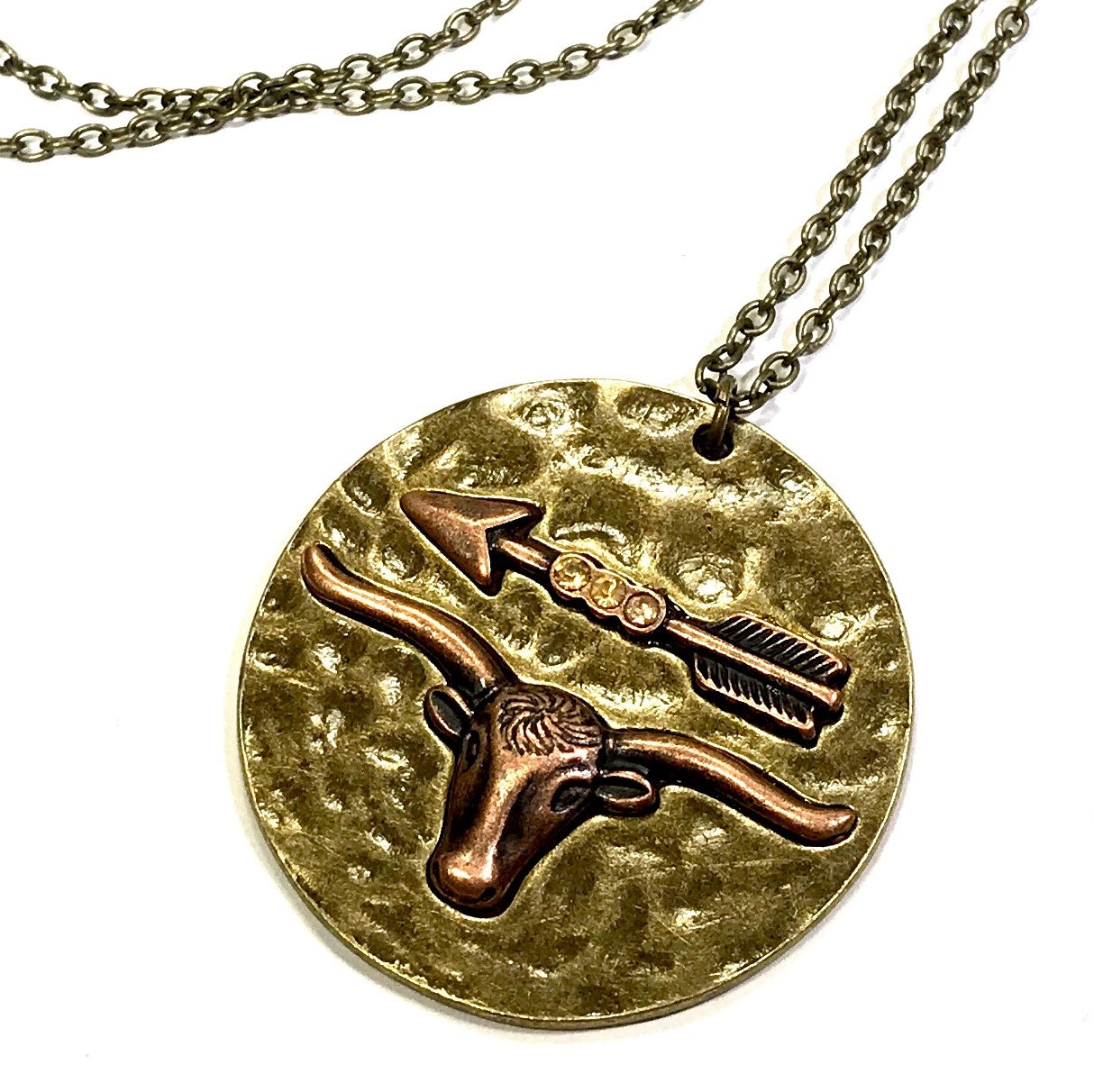 ku-bronse-smykke-halskjede