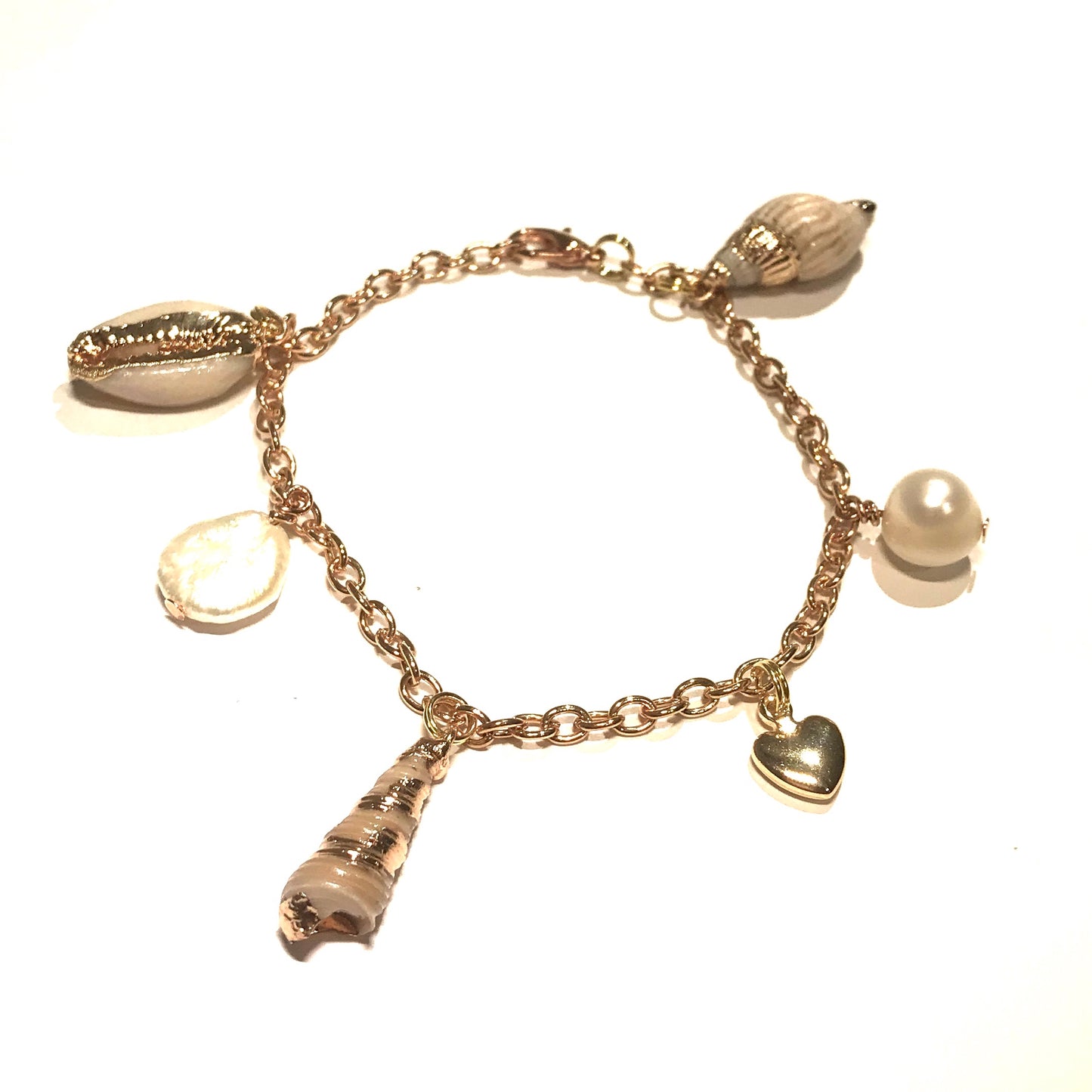 skjell-ferskvannsperle-maritim-gull-armbånd