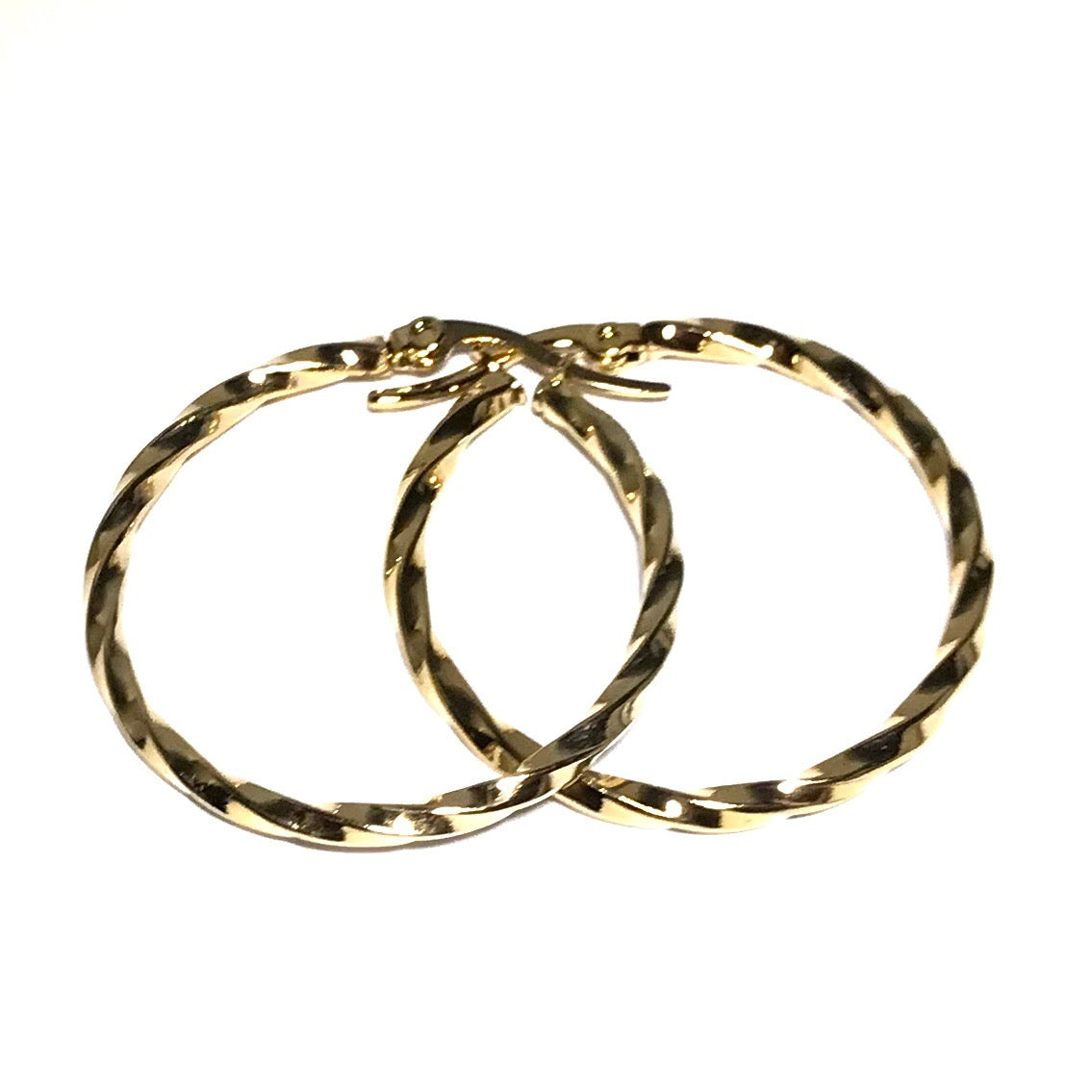 gull-tvist-stål-øreringer-ørepynt