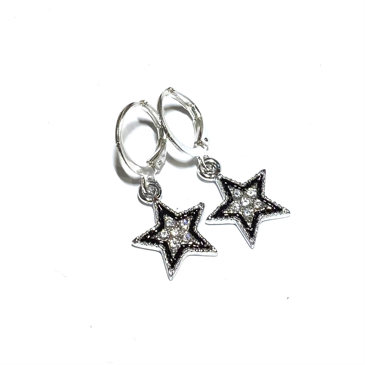 sølv-stjerne-sort-glitter-øreringer-øreanheng-ørepynt
