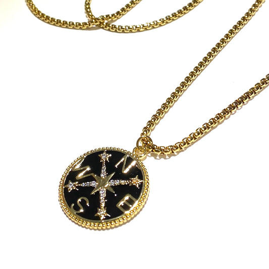 sort-kompassrose-maritim-gull-stål-lang-smykke-halskjede