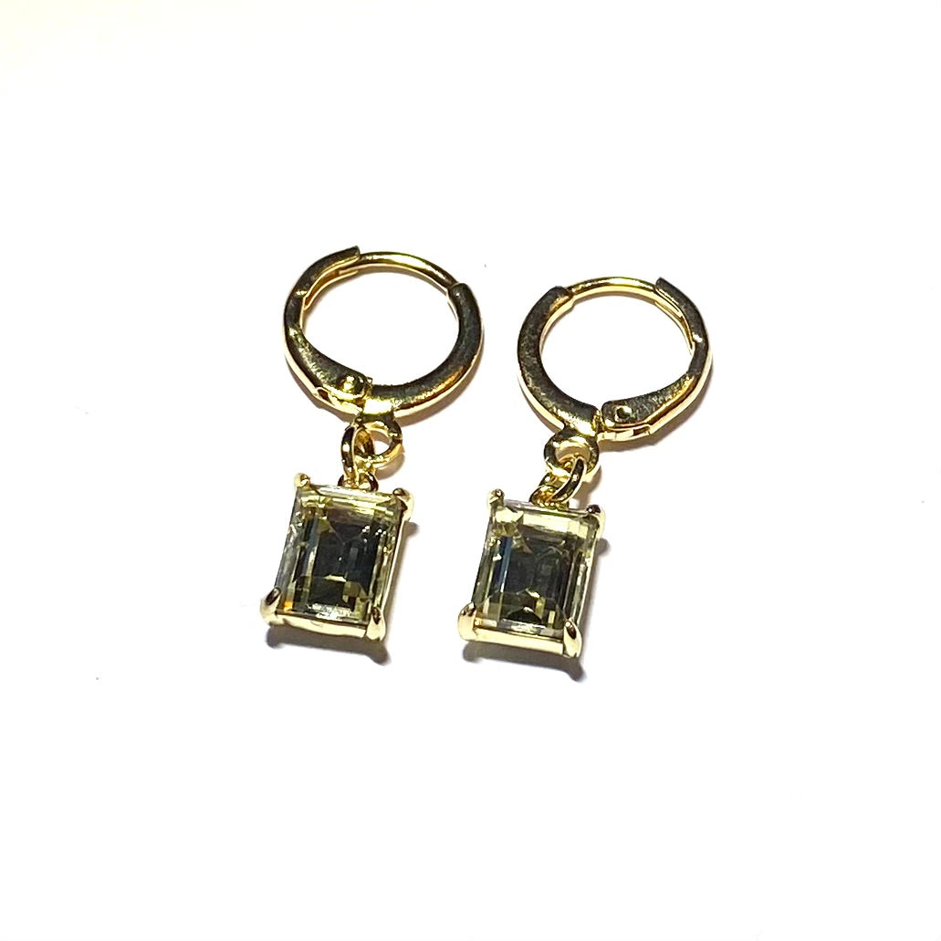 3902_o Øreringer med anheng