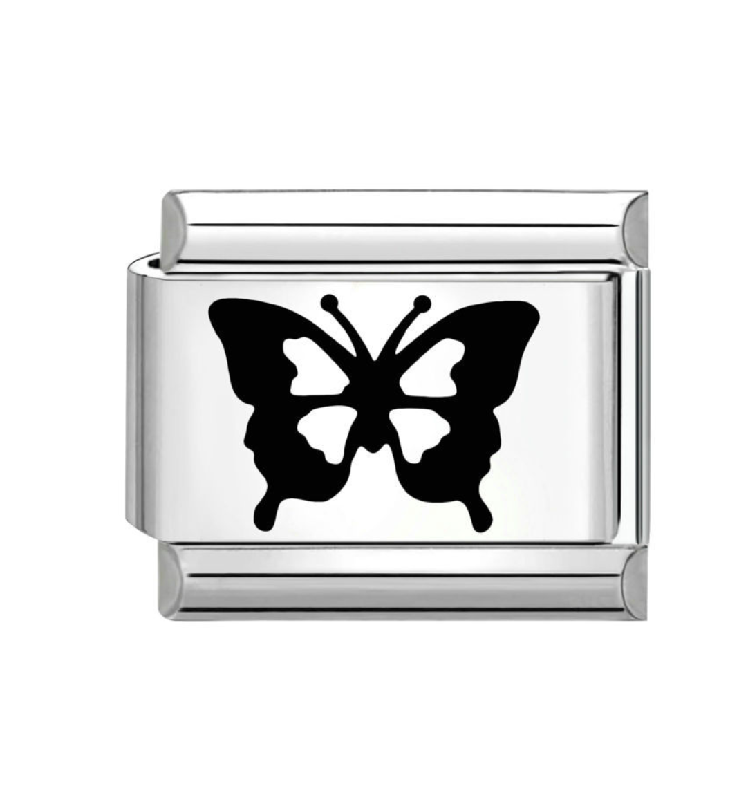 3919_cd Charm med sort sommerfugl