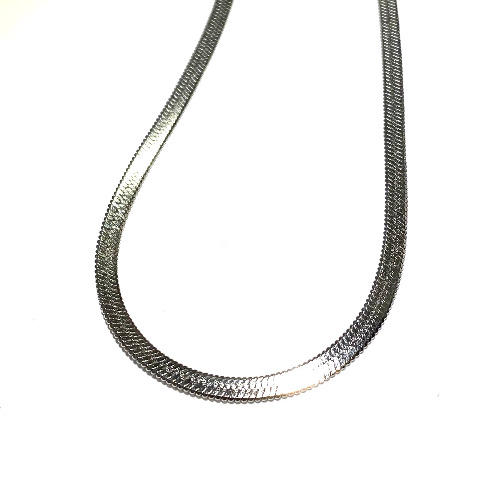sølv-stål-flat-lenke-smykke-halskjede
