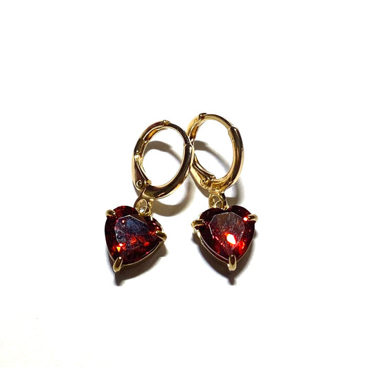 3805_o Øreringer med hjerter