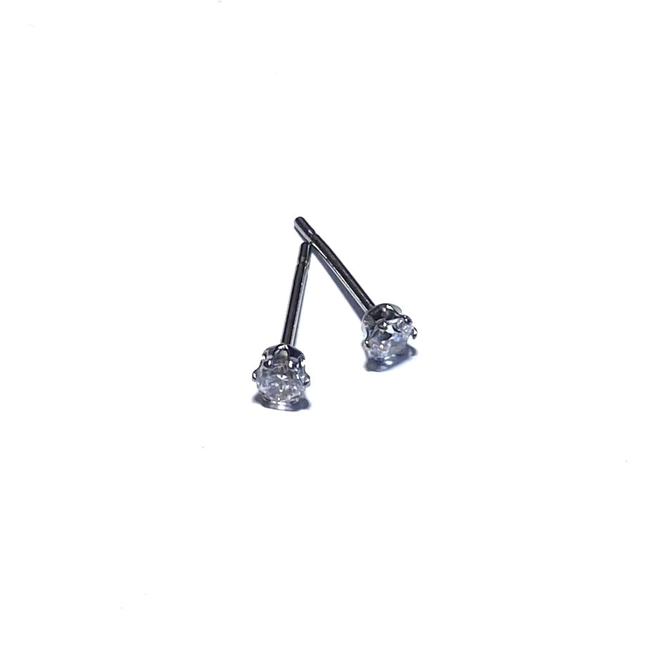 4069_o Øredobber zirconia